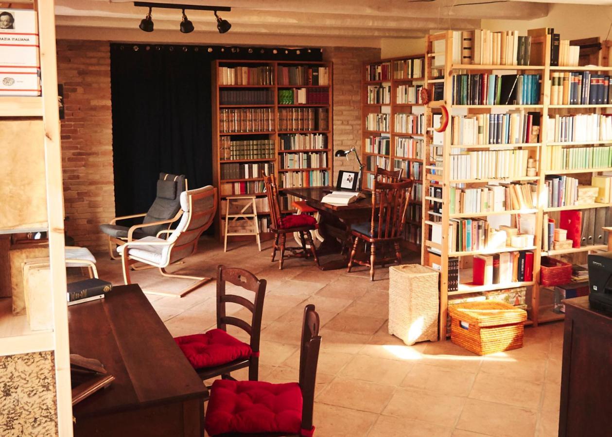 Il Gallo Silvestre - Bed&Books Montecassiano Εξωτερικό φωτογραφία